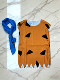 Boys caveman costume set includes jagged sleeveless tunic and neck tie. Ideal for Halloween parties, school dress-up day and themed role-play. Classic primitive style brings fun for kids’ performance activities.