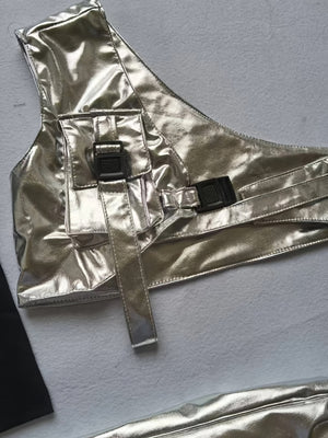Unisex 3-piece stage hip-hop set, graphic short sleeve tee, adjustable buckle cross harness and silver cuffed jogger pants. Matching metallic silver design, unisex cut for dance performance and school themed party costume.