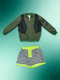 Outfit Set: 1 Black Coat + 1 Black Shirt + 1 Coat Shorts. It Features a Contrasting Color Combination. Suitable for Halloween And Various Carnival Festival Parties, As Well As Dance Party And Performance Outfits