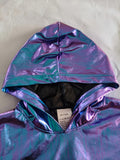 Girls 2-piece metallic stage outfit, cropped hooded long sleeve top matched with elastic waist wide leg pants. Shiny iridescent fabric, cool street style for hip-hop shows and runway costume events.